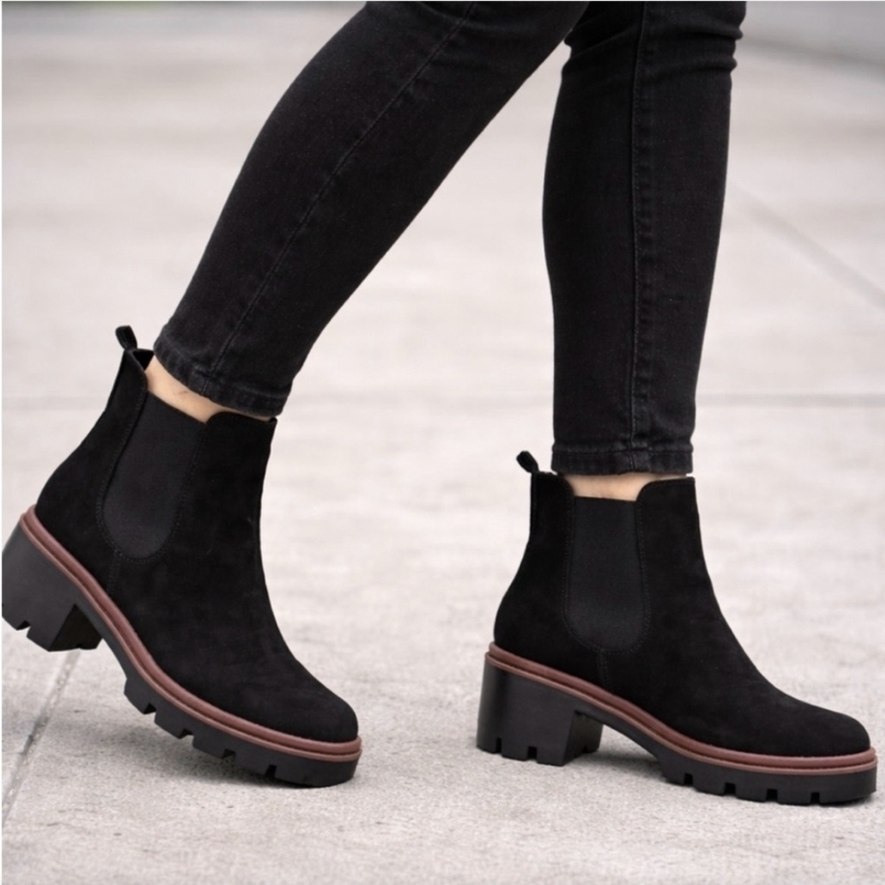 NWT António de Faria Black Suede Chelsea Platform Lug Boot Red Detail-Size 7.5